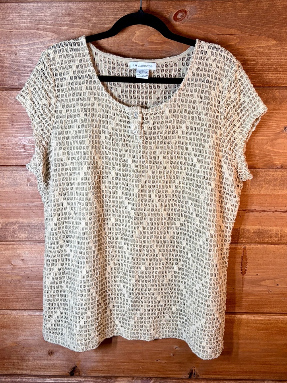 Liz Claiborne Beige Semi-Sheer Crochet Short Sleeve Top Size XL 💕🌴